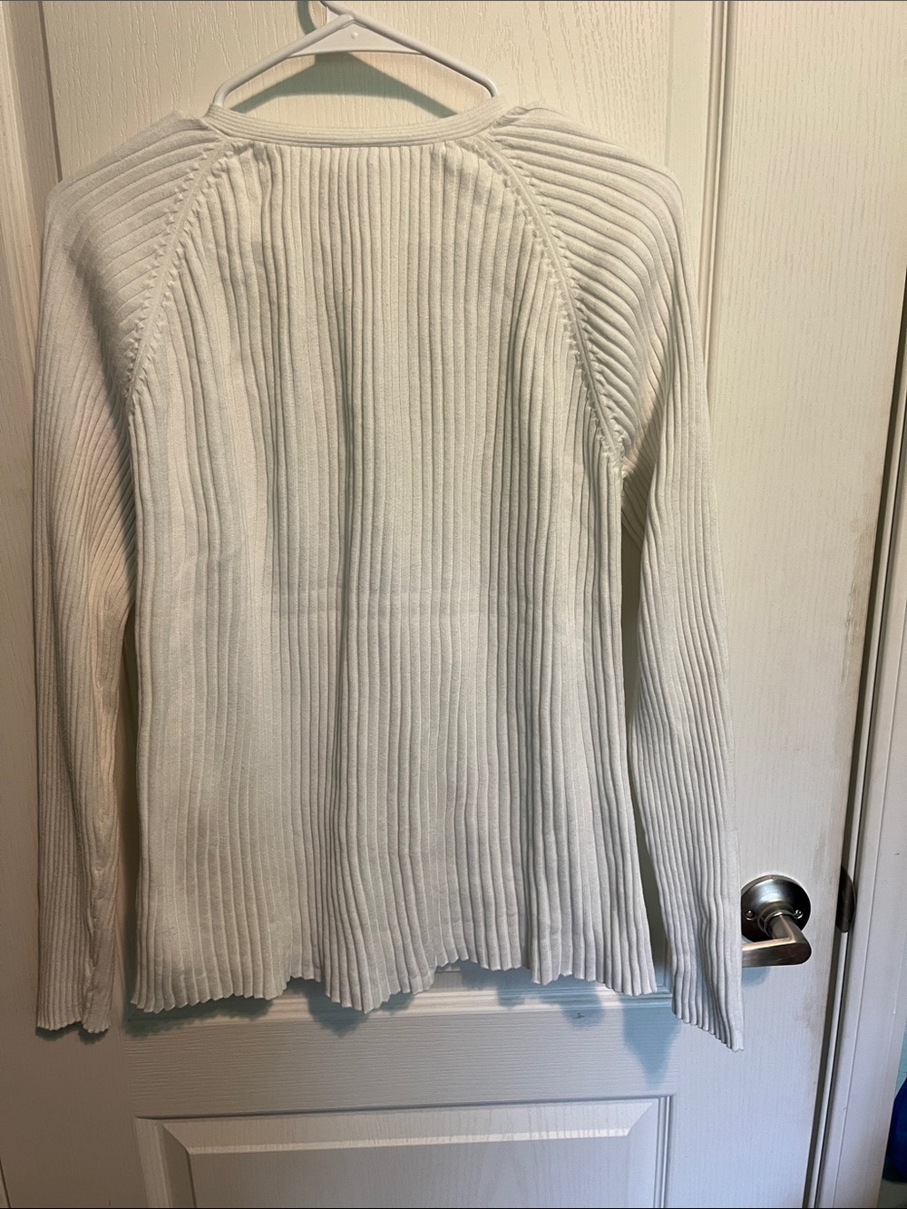 GAP Ribbed V-Neck Button Cardigan - Picture 3 of 3